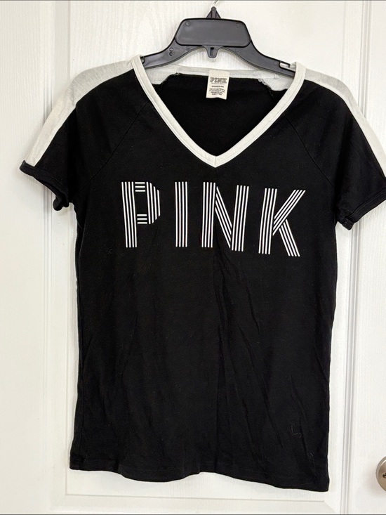 PINK Victoria's Secret Tops - PINK Victoria's Secret V-Neck Tee